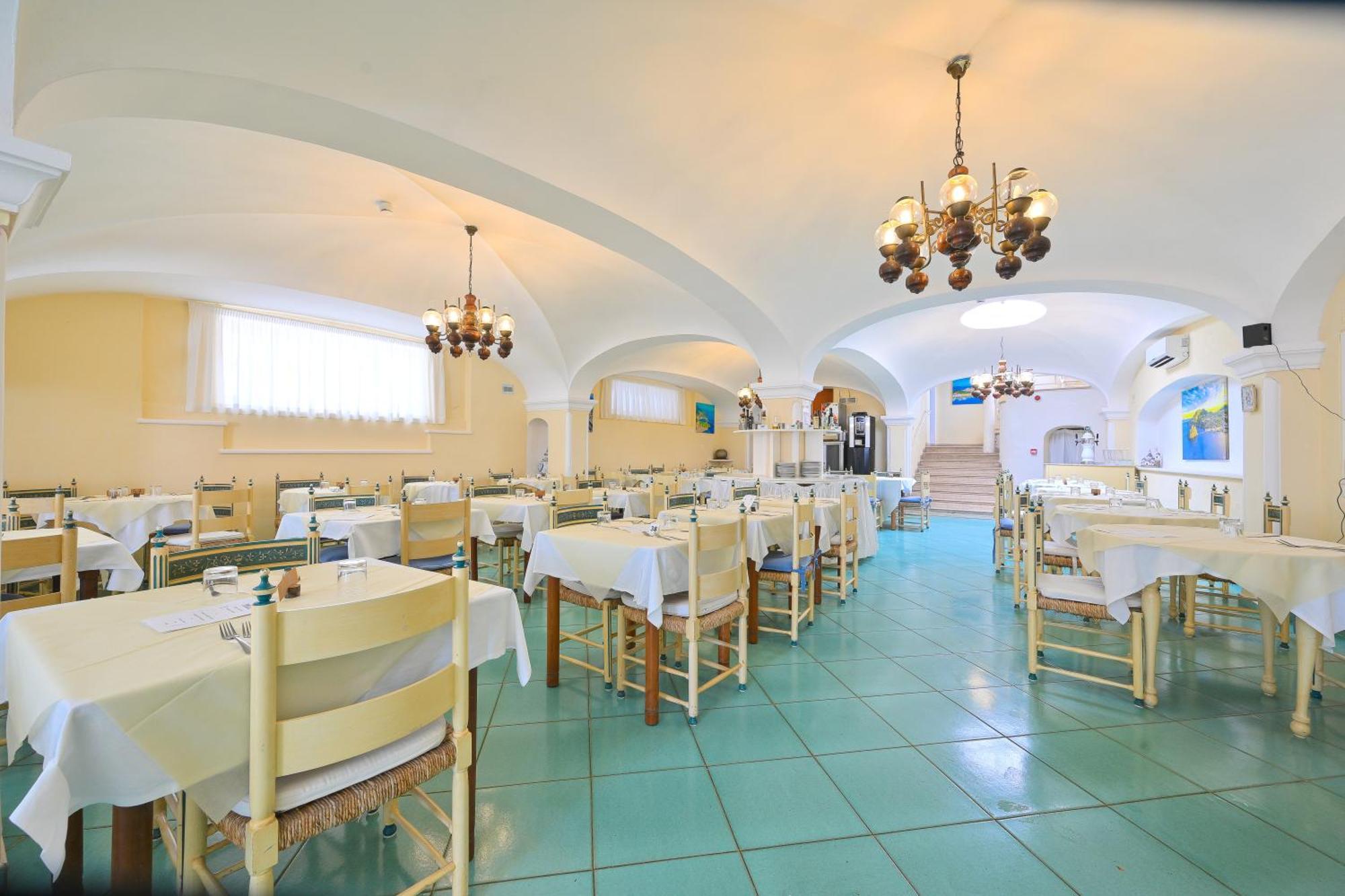Av Club Terme Colella Hotell Forio di Ischia Exteriör bild